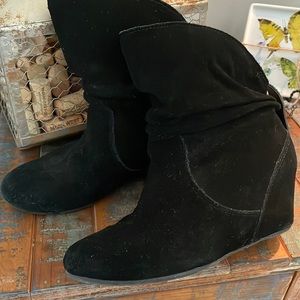 Wedge booties black suede
